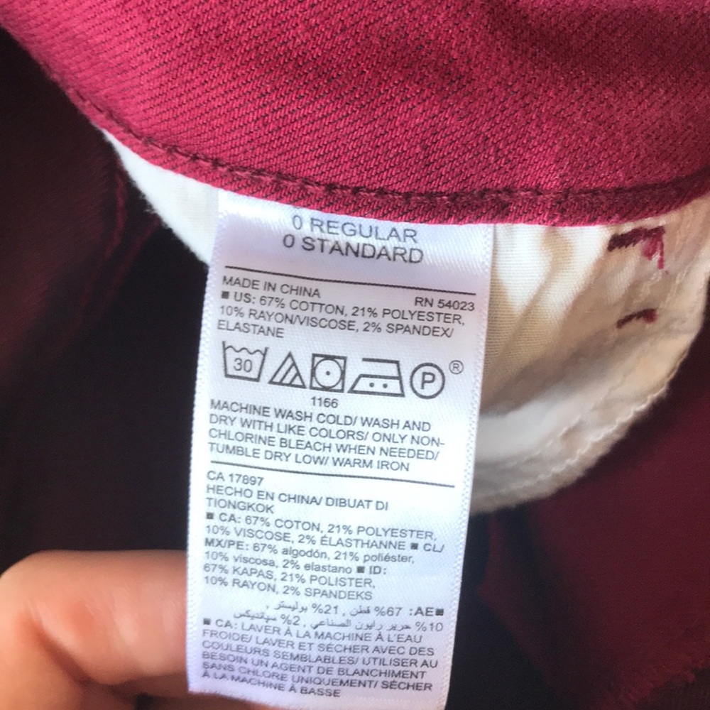 OLD NAVY ROCKSTAR maroon jeans - Picture 4 of 4